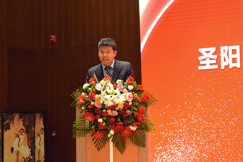 Chairman of Sacred Sun, gave a welcome speech